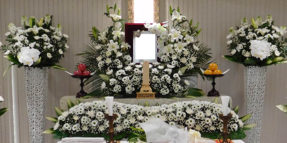 神戸市灘区・神戸市周辺でのお葬式は「花福葬祭」へ イメージ2 神戸市灘区・神戸市周辺でのお葬式は「花福葬祭」へ イメージ1